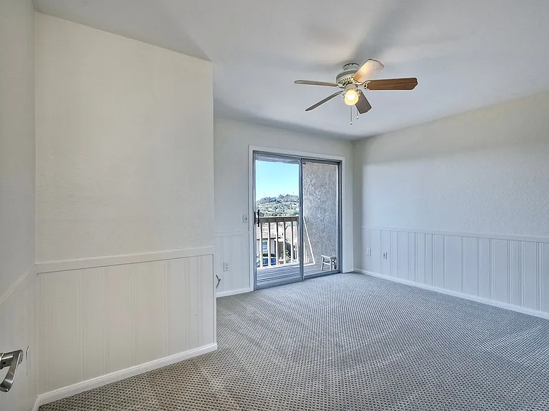 1252 Soria Gln — Photo 35