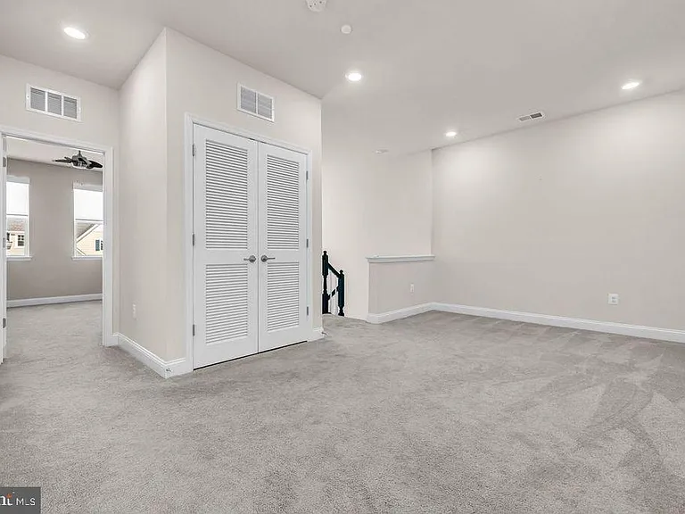 31321 Olney Way — Photo 22