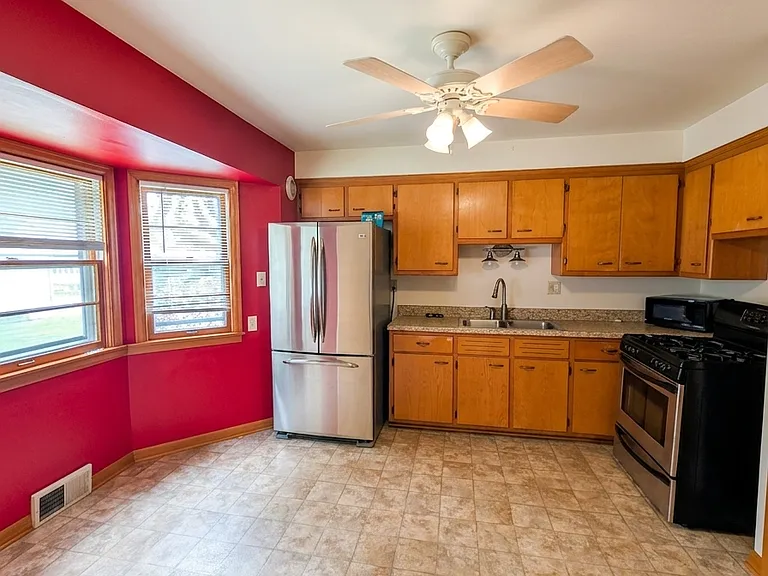 2759 S Howell Ave — Photo 2