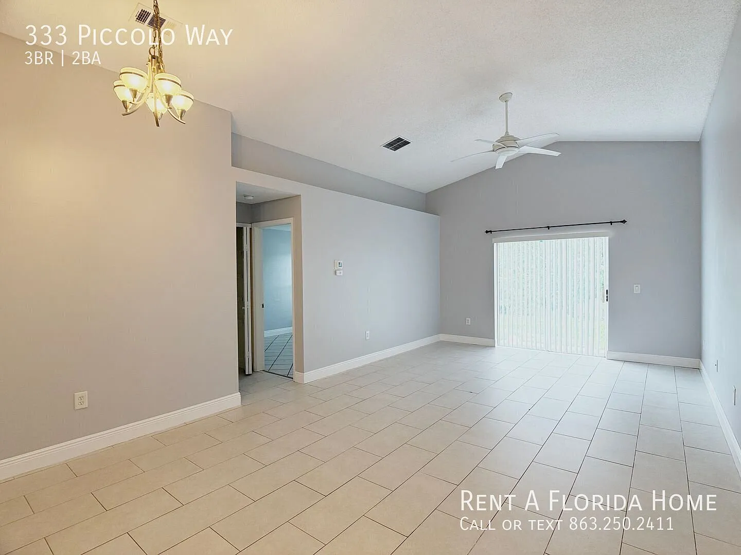 Fresh Interior Paint! Fully fenced backyard! Pet Friendly! — Photo 2