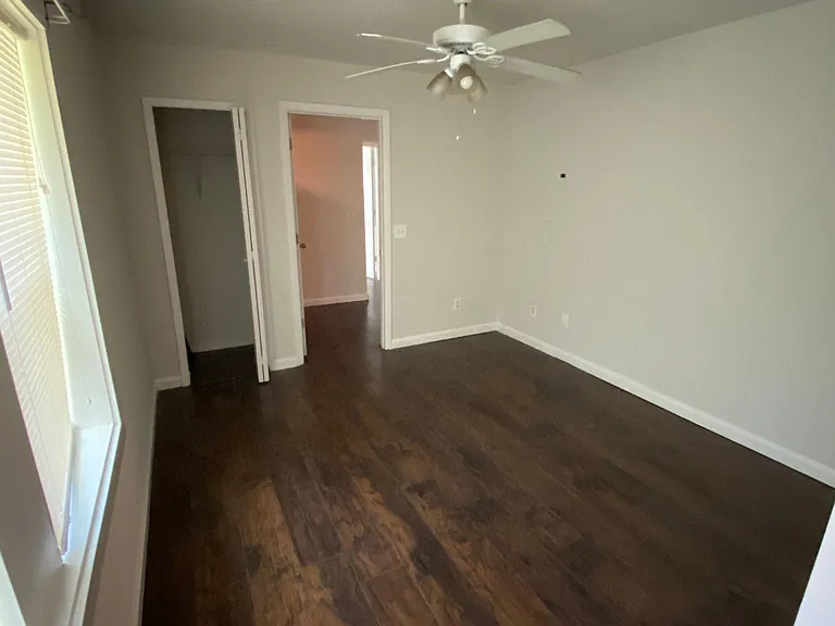 21 Nesmith Ave — Photo 8