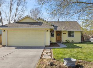 3050 SW Peridot Ave, Redmond, OR 97756
