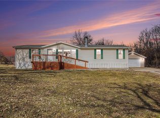 39808 E 161st St, Pleasant Hill, MO 64080