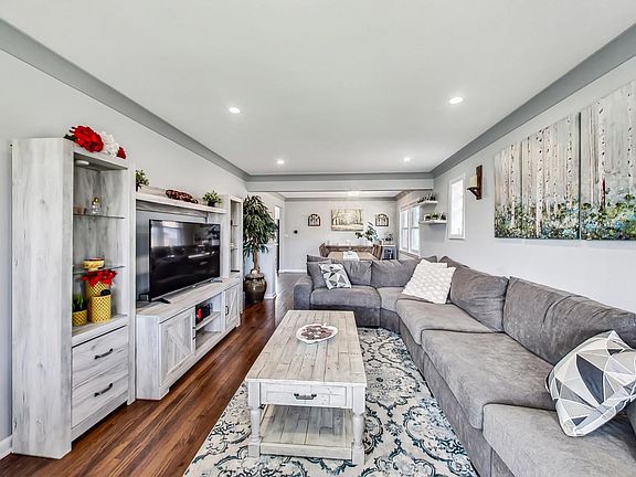 4th image of 4834 N Newland Ave