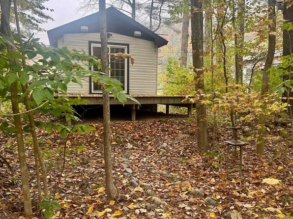 2014 VT Route 30, Jamaica, VT 05343