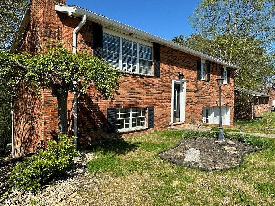 1st image of 34 Karen St