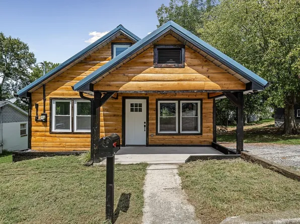 218 E High St, Woodbury, TN 37190