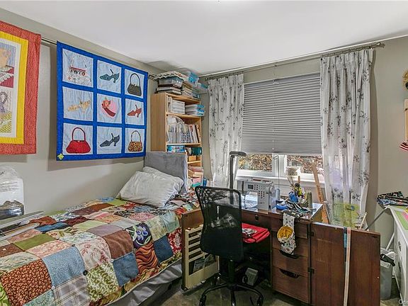 3rd image of 240 Kearsing Pkwy APT G