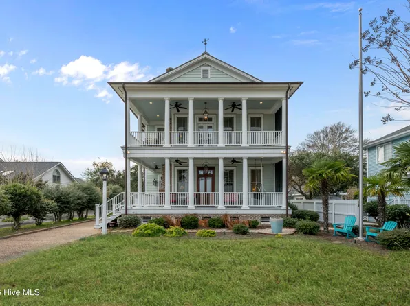 203 Vandemere Street, Oriental, NC 28571