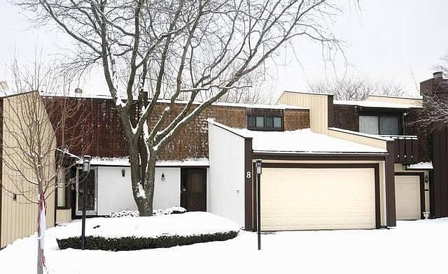 1st image of 8 Tanglewood Ct
