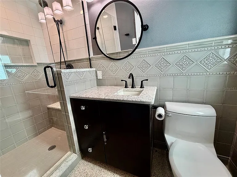 17045 Dolphin Dr — Photo 26