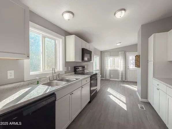 9431 E CORALBELL Avenue #145, Mesa, AZ 85208