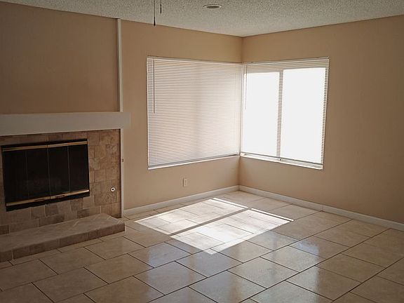 4th image of 6749 Oak Valley Dr
