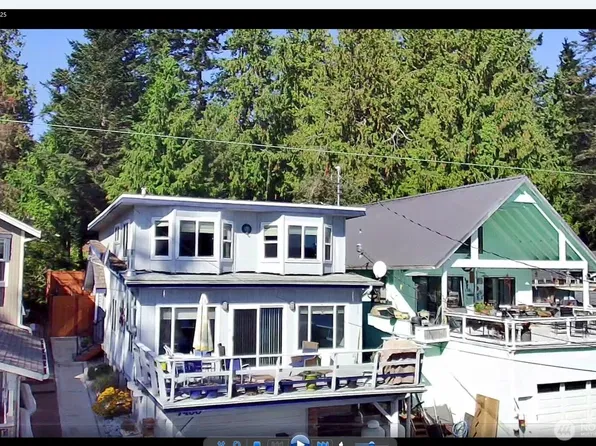7430 Hermosa Beach Road, Marysville, WA 98271