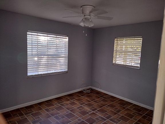 5th image of 2708 Niagara Ave #2708