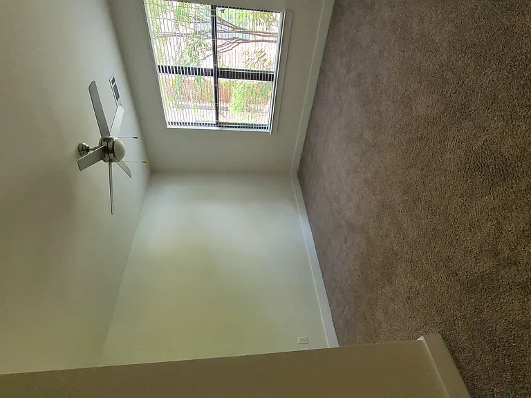 The Kirkwood Apartments at Edgewood — Photo 105