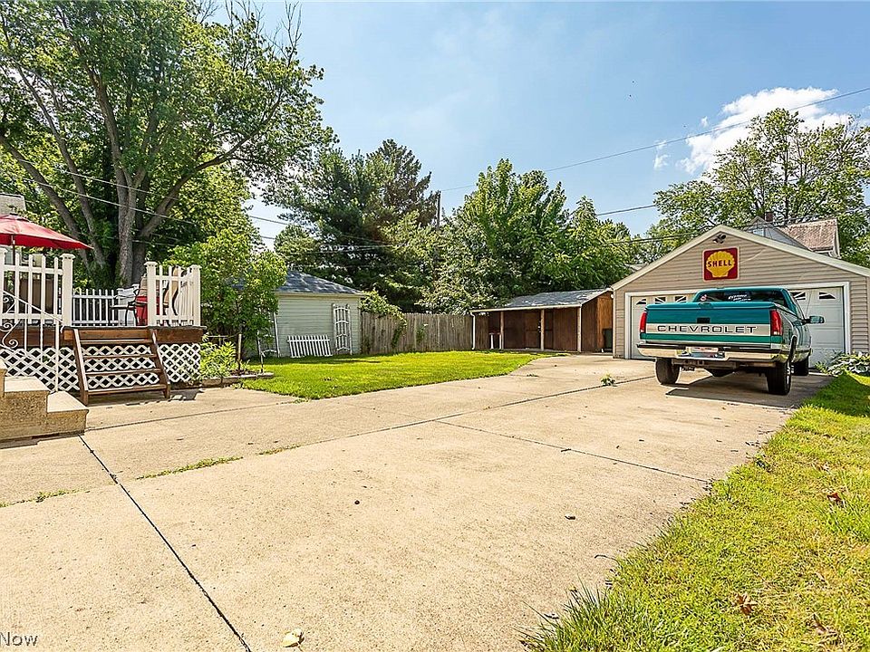 223 Eastern Heights Blvd, Elyria, OH 44035 Zillow