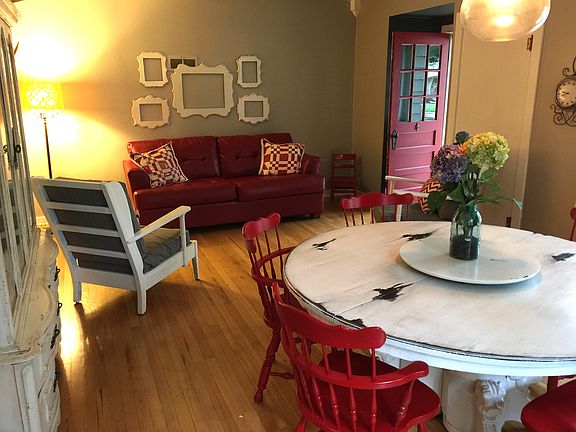 front dinning room and entry