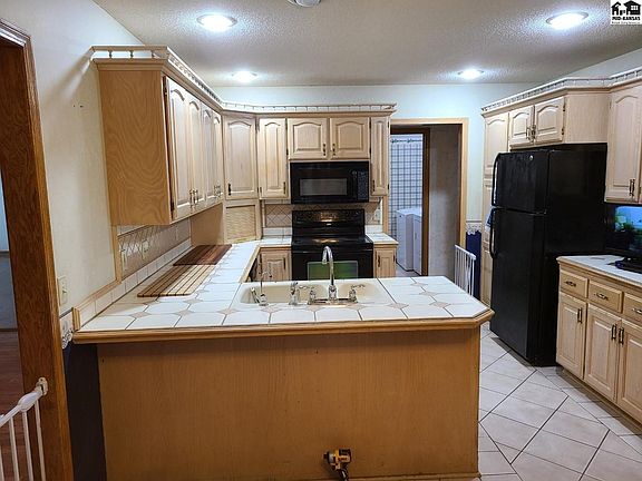 3rd image of 3317 N Sandy Hollow Dr