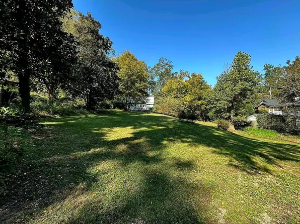 710 4th Ave, Opelika, AL 36801