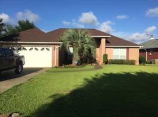2712 Creeks Edge Ln, Navarre, FL 32566