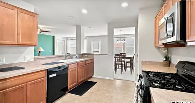 2614 Amethyst Dr — Photo 12
