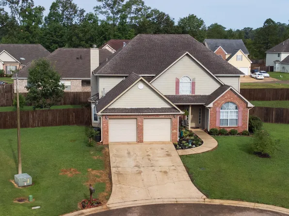 204 Lyle Cir, Brandon, MS 39042