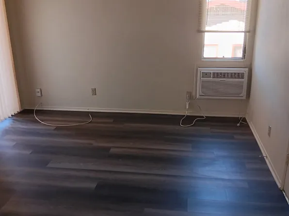 919 S Marengo Ave APT 6, Pasadena, CA 91106