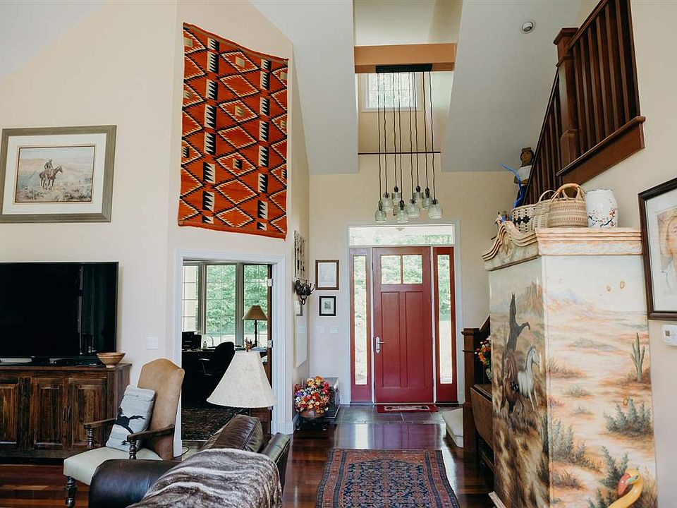 720 Country Knolls Dr, Harbor Springs, MI 49740 Zillow