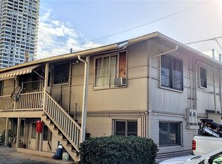 2710 Waiaka Rd, Honolulu, HI 96826