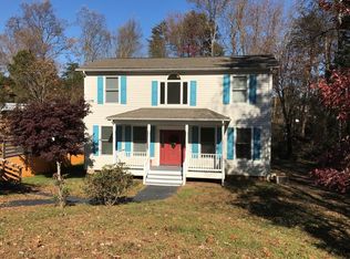 77 Garden Ct, Ruckersville, VA 22968