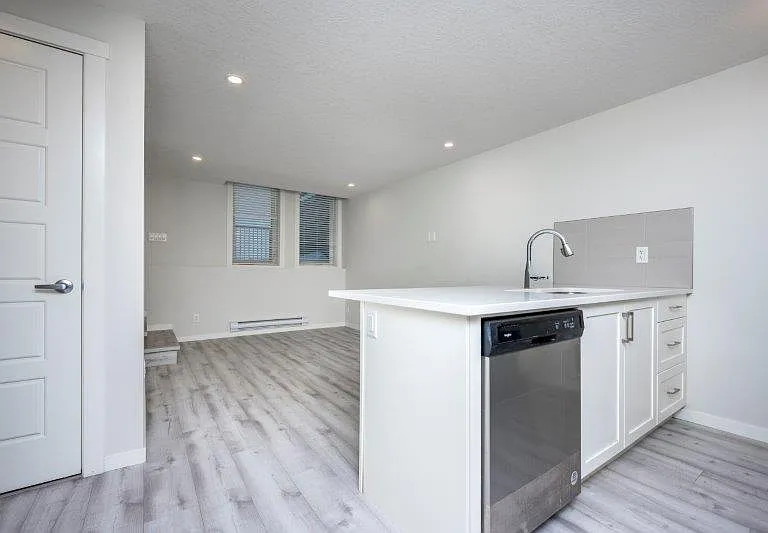 20569 Seton Way SE — Photo 6