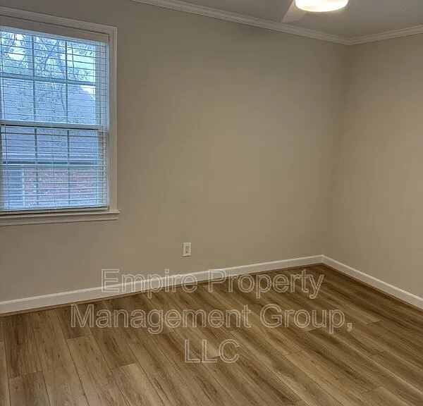 1700 Dalloz Rd #D — Photo 3