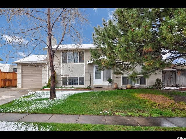 1st image of 5220 S Hamlet Cir