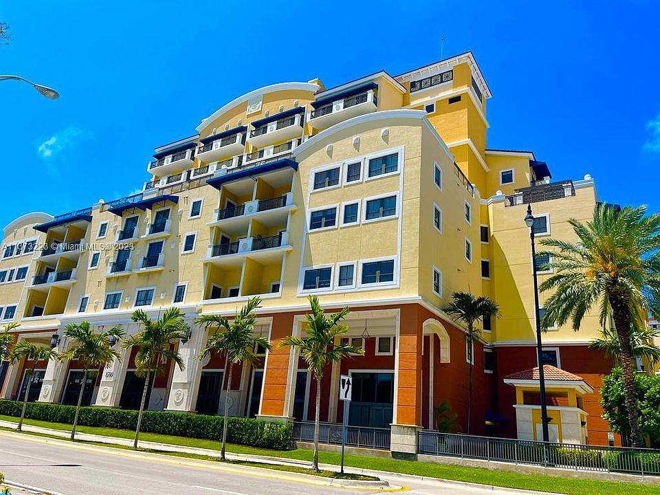 Colonnade at Dadeland