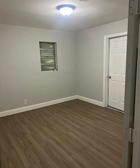 310 NW 4th Ave — Photo 6