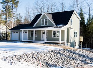 1 Dartmouth Pl, Windham, ME 04062