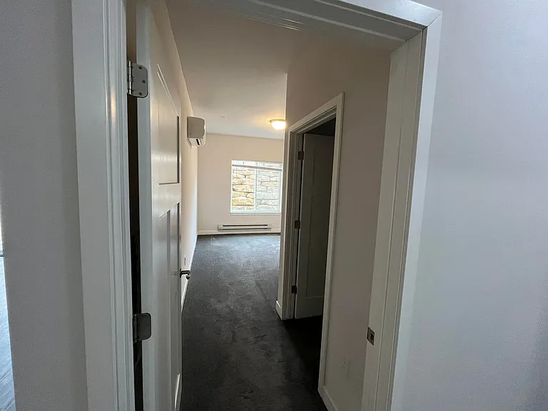 Cottage Grove Commons: Limestone — Photo 119