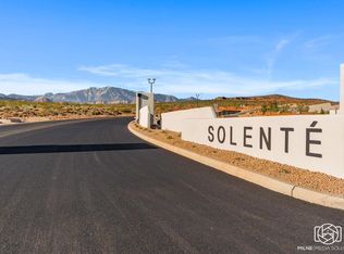 416 E Colima Rd, Washington, UT 84780