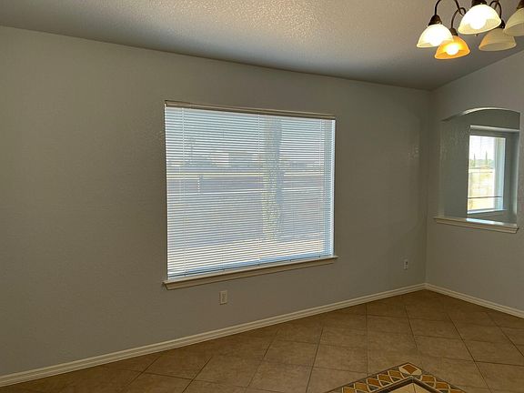 5th image of 12401 Jon Evans Dr