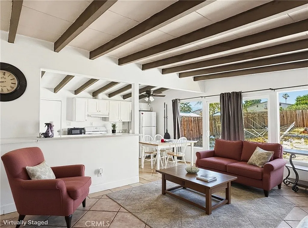 1 bed, 1700 sqft, $1,400 — Photo 4