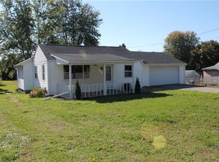 7546 Ridge Rd, Gasport, NY 14067