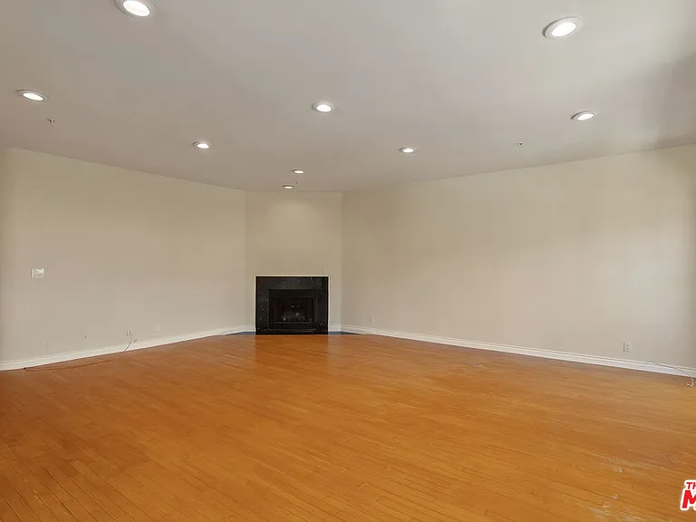 923 Euclid St #201 — Photo 4