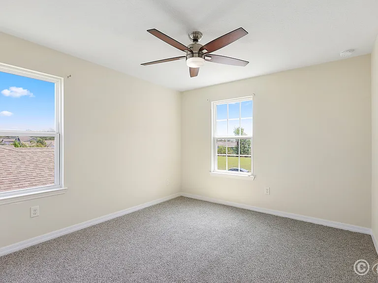 13441 Palmera Vista Dr — Photo 32