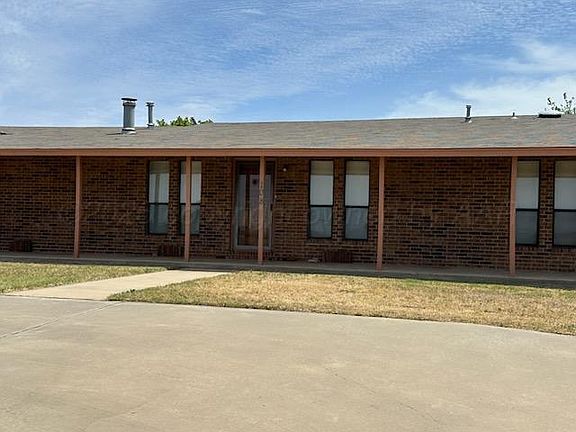 3rd image of 108 Jennie Ln