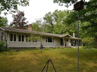 2561 W Maplehurst Dr, Roscommon, MI 48653