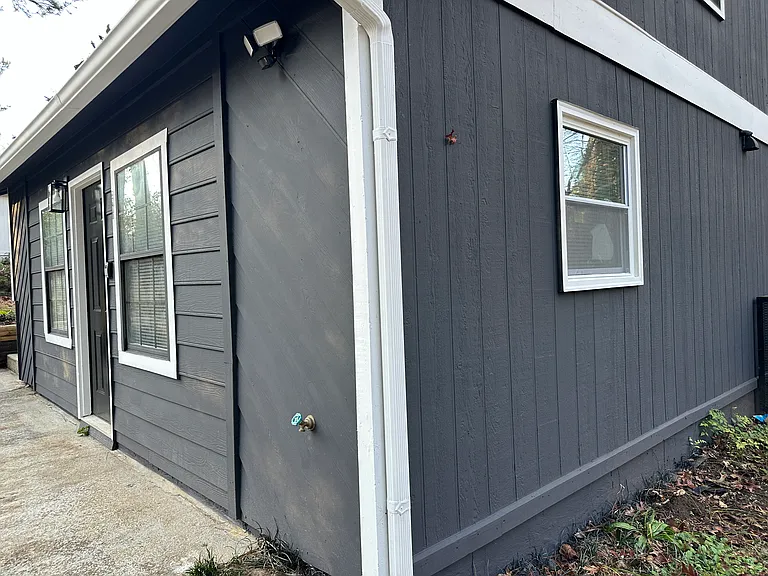 2900 Kevin Ln #2 — Photo 5