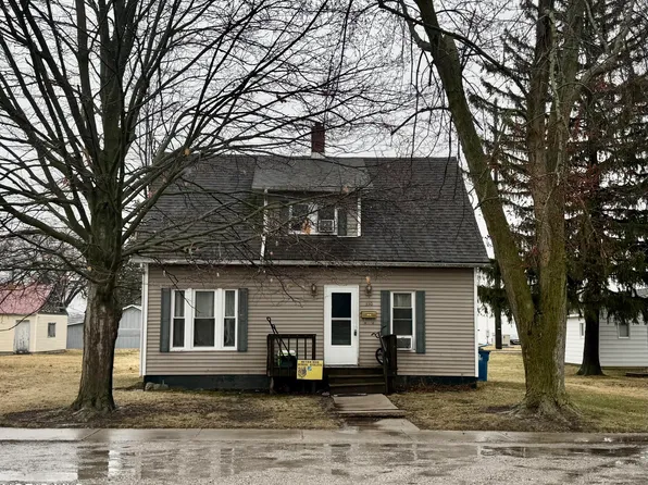 330 N Emmett St, Bryan, OH 43506