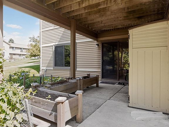 4th image of 350 Briarcrest Dr Unit 158