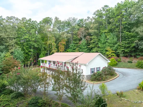 127 Goldfinch Ln, Murphy, NC 28906